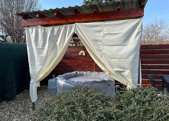 Idill Ueduelohaz 2 * Tiszafüred